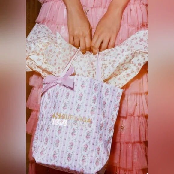 LOVESHACKFANCY X SUPERGA FLORAL BOW TOTE BAG PINK WHITE GOLD - Picture 14 of 14